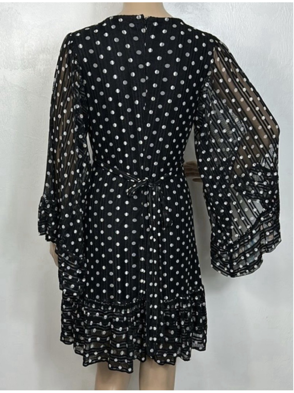 Betsey Johnson Women's Black White Polka Dot Hi-Low Fit & Flare Dress Size 14 - Picture 3 of 8